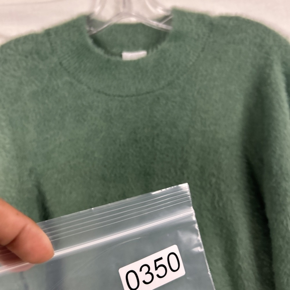 Abercrombie Kids Furry Soft Long Sleeve Green Sweater Girls 13/14 - Picture 8 of 8
